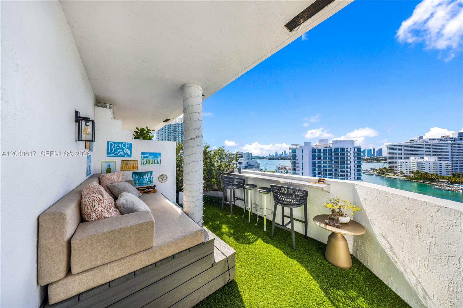 1621 Bay Road, Unit PH4 Miami Beach, FL 33139 - Photo 22 of 40