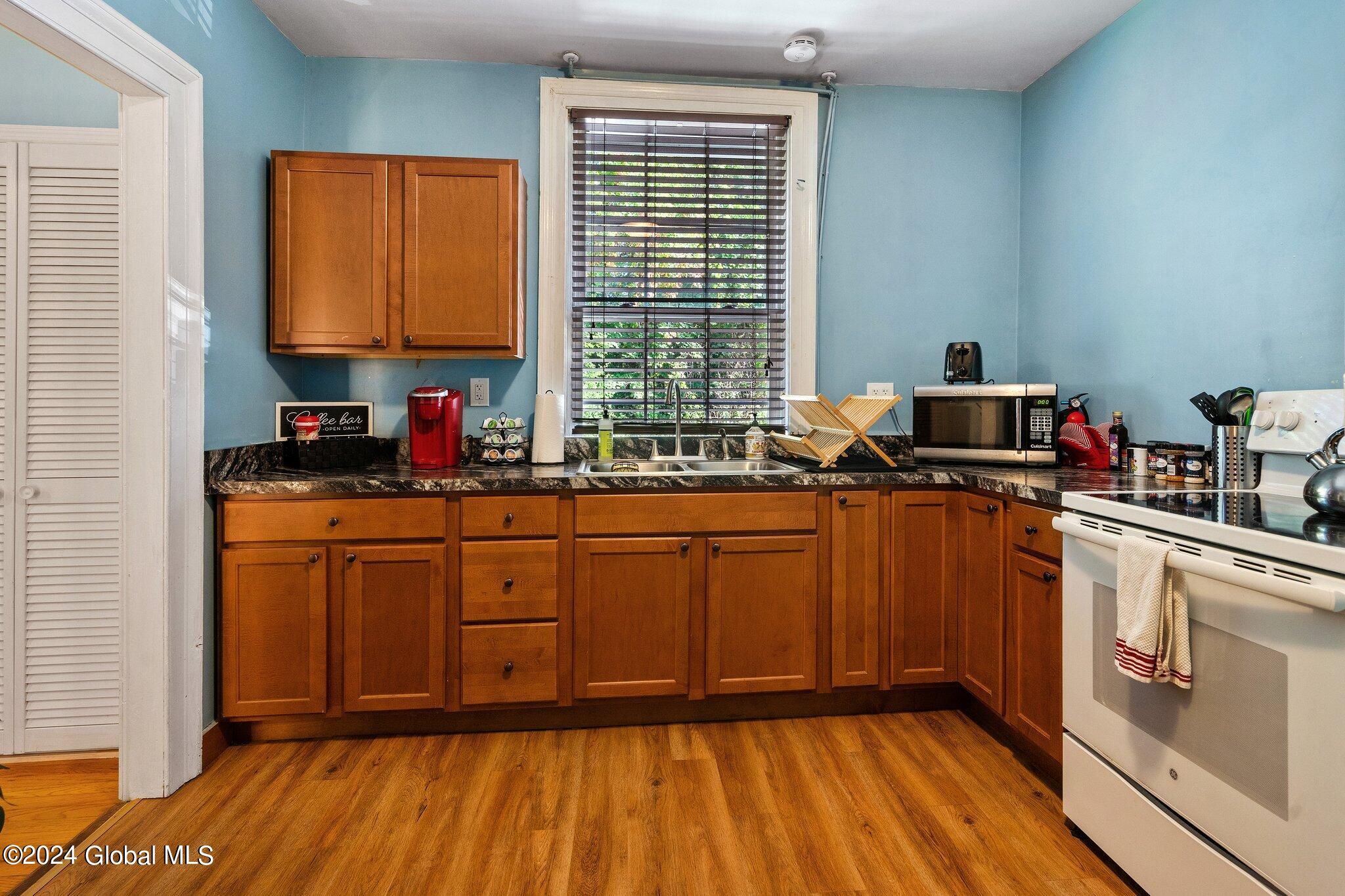 4625 Amsterdam Road Glenville, NY 12302 - Photo 15 of 98 14-web-or-mls-4625-amsterdam-rd