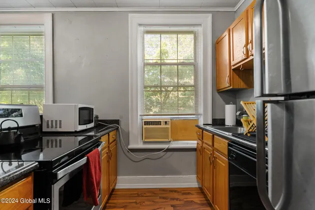 $650,000 | 4625 Amsterdam Road, Glenville, NY 12302