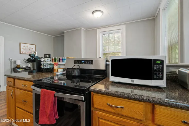 $650,000 | 4625 Amsterdam Road, Glenville, NY 12302