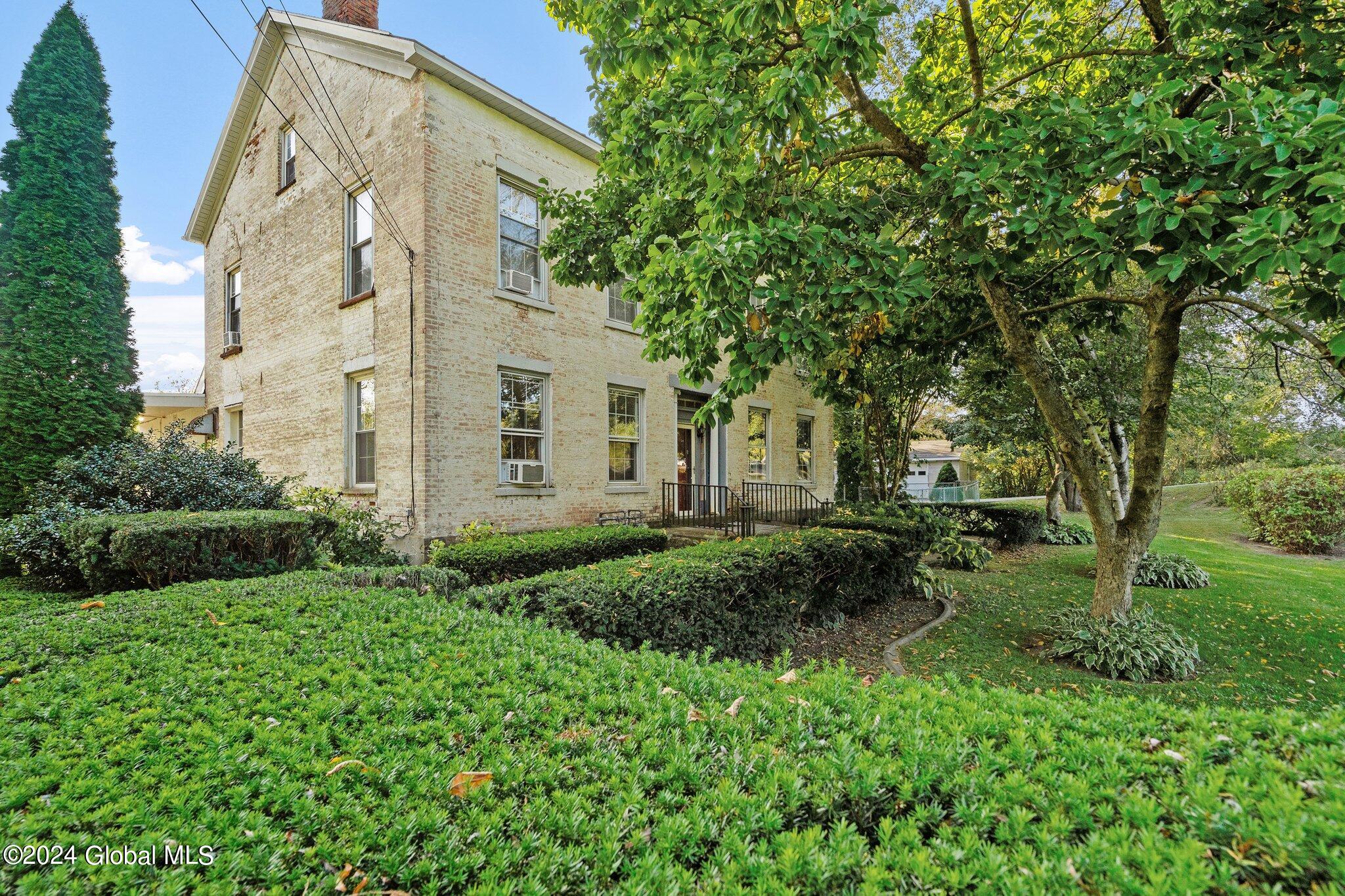 4625 Amsterdam Road Glenville, NY 12302 - Photo 7 of 98 6-web-or-mls-4625-amsterdam-rd