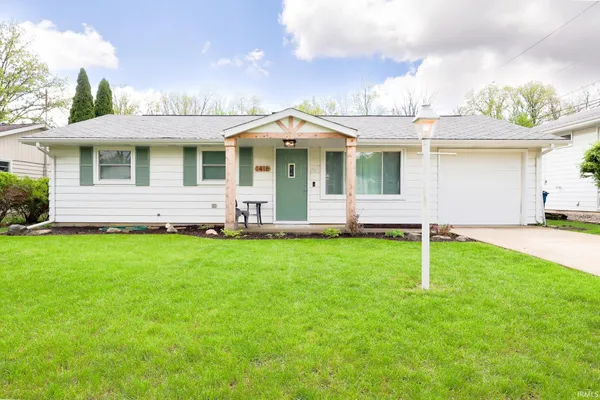 $215,900 | 1418 Deveron Drive, New Haven, IN 46774