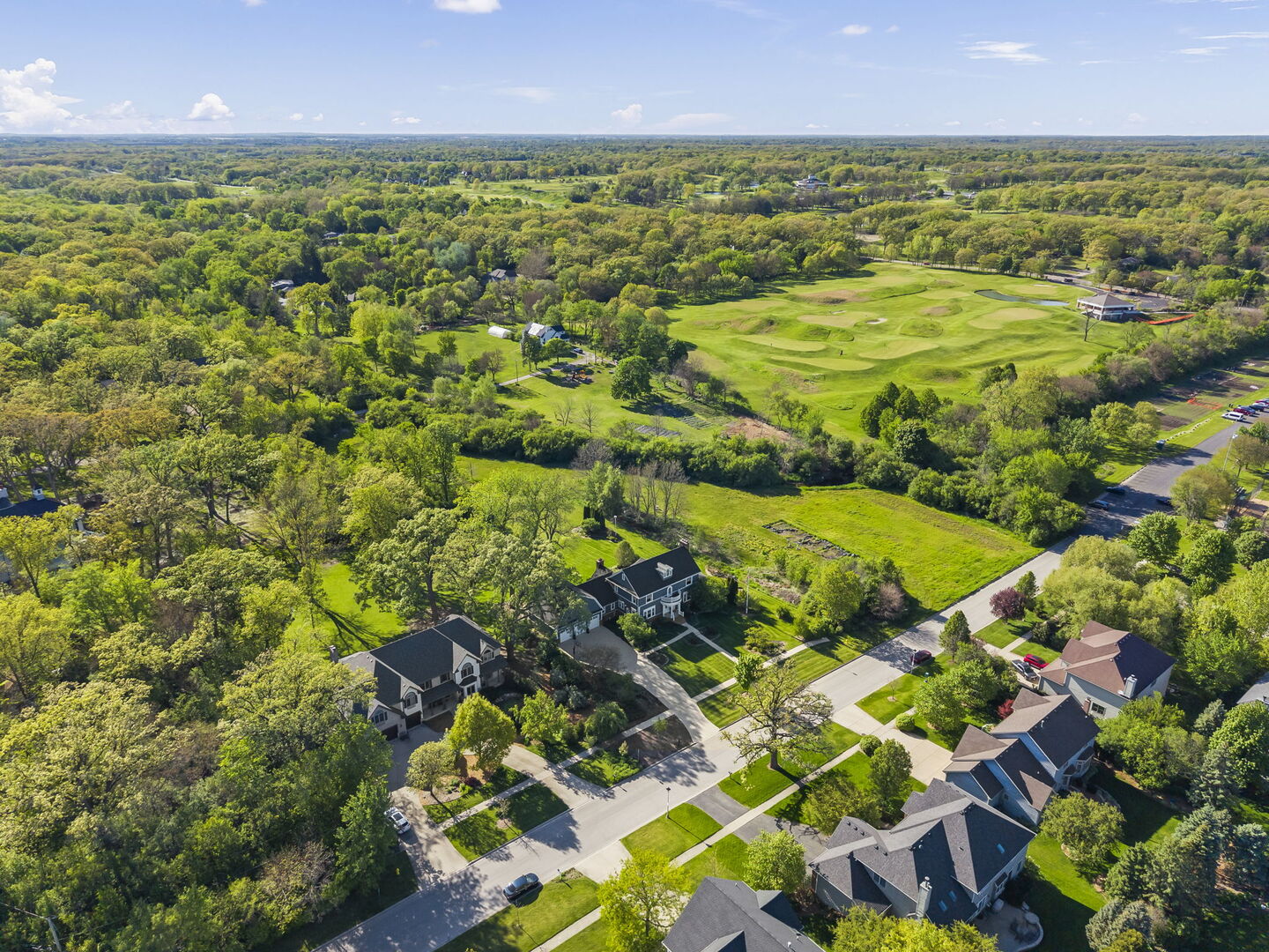 1760 Shaffner Road Wheaton, IL 60189 - Photo 67 of 75 a view of a city