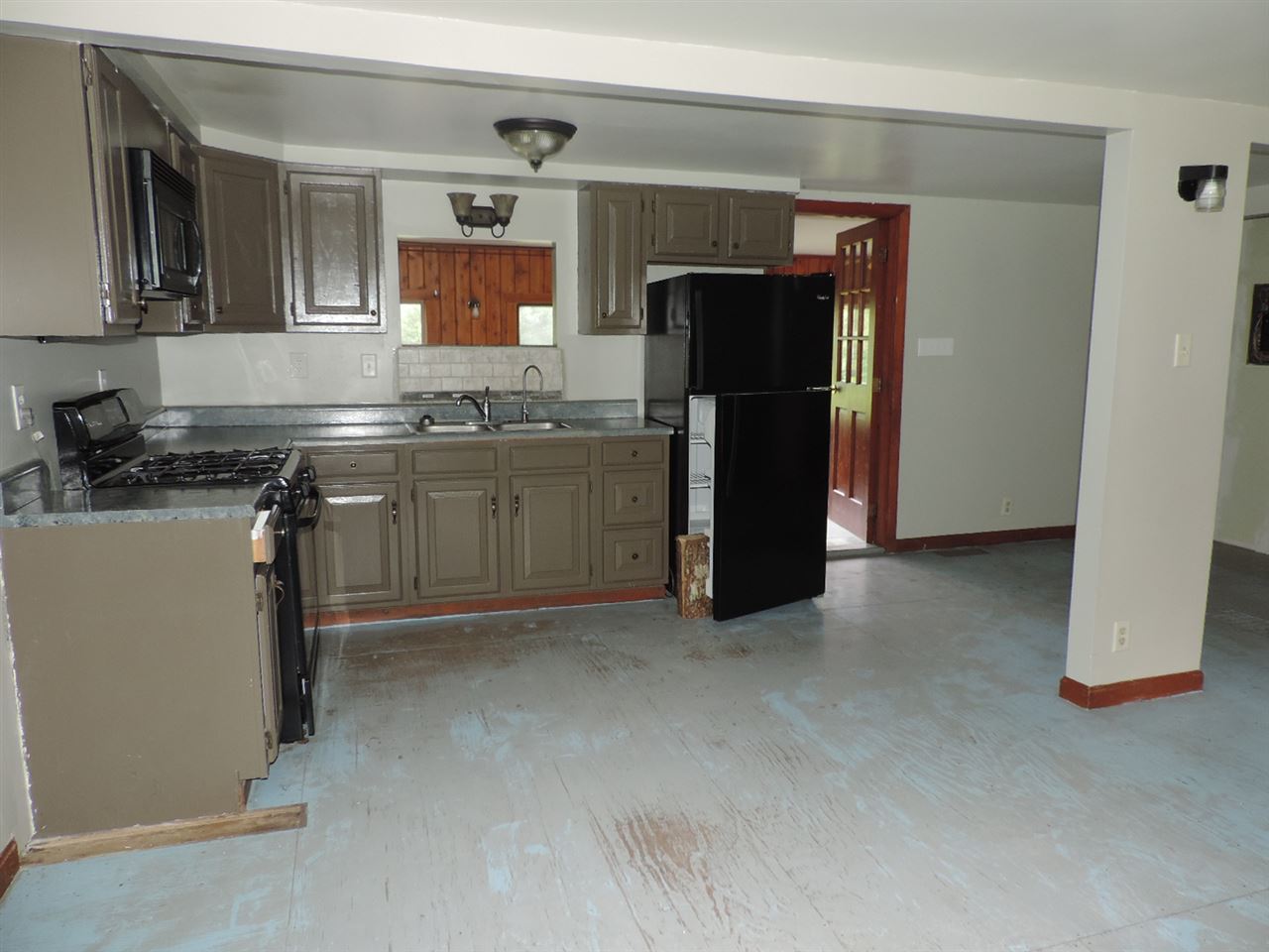 2098 Newark Road Brighton, VT 05846 - Photo 8 of 20 Gallery Image 8