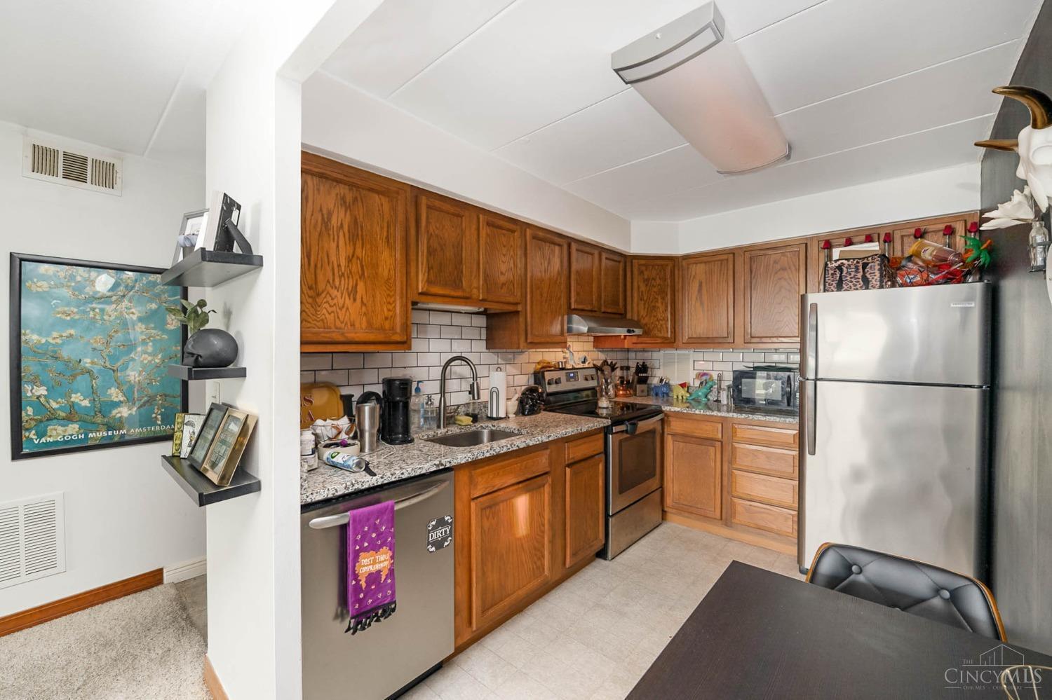 2691 Lehman Road, Unit B13 Cincinnati, OH 45204 - Photo 9 of 24 Gallery Image 9