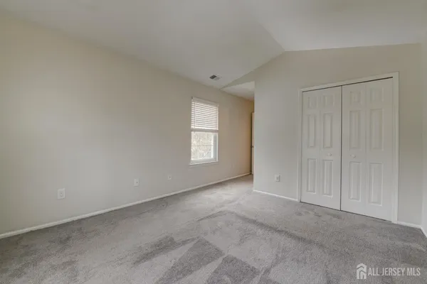 $2,300 | 58 Tanglewood Court, Monmouth Junction, NJ 08852