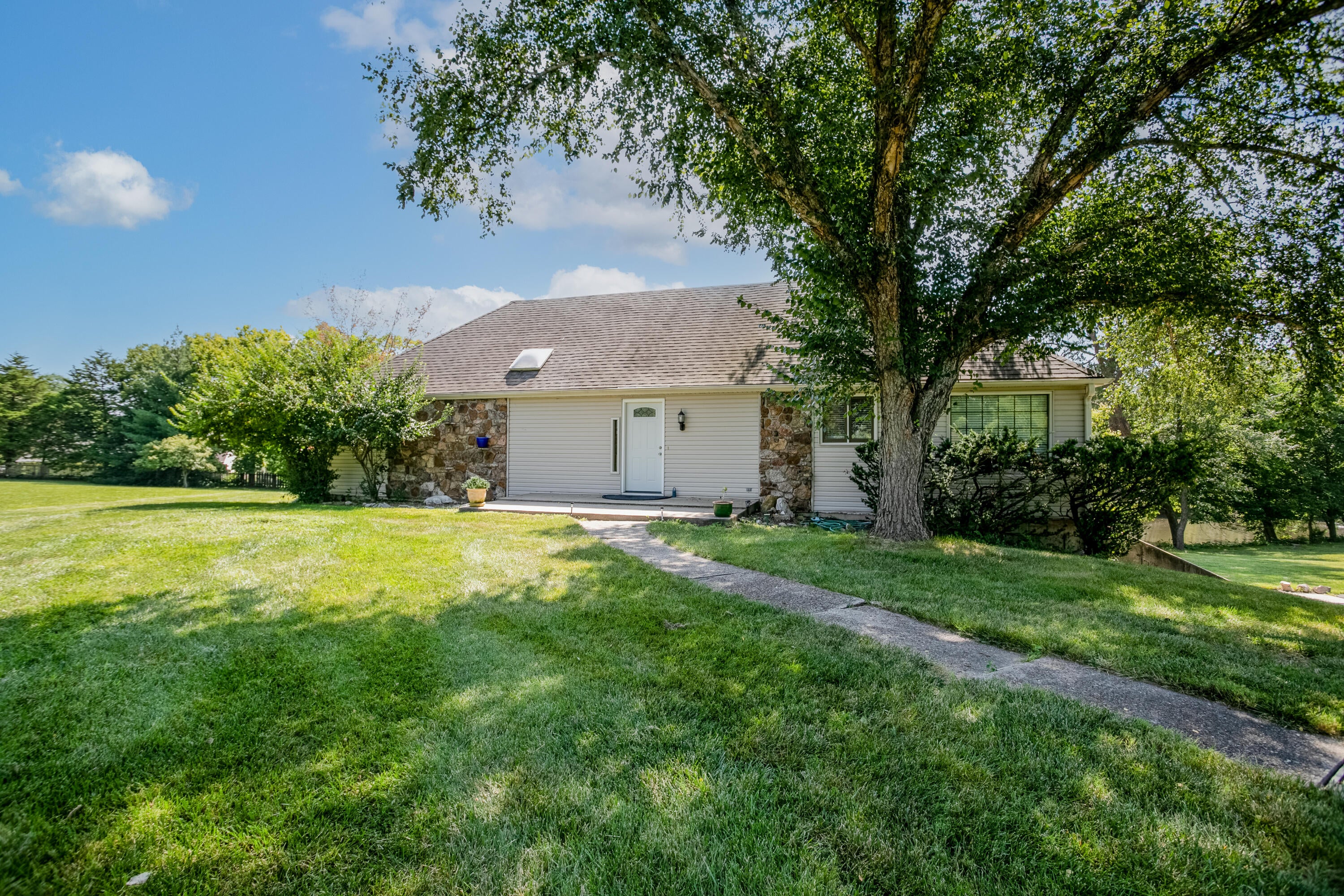 3680 Old Ridge Road South Columbia, MO 65203 - Photo 1 of 1 126A8227-Edit