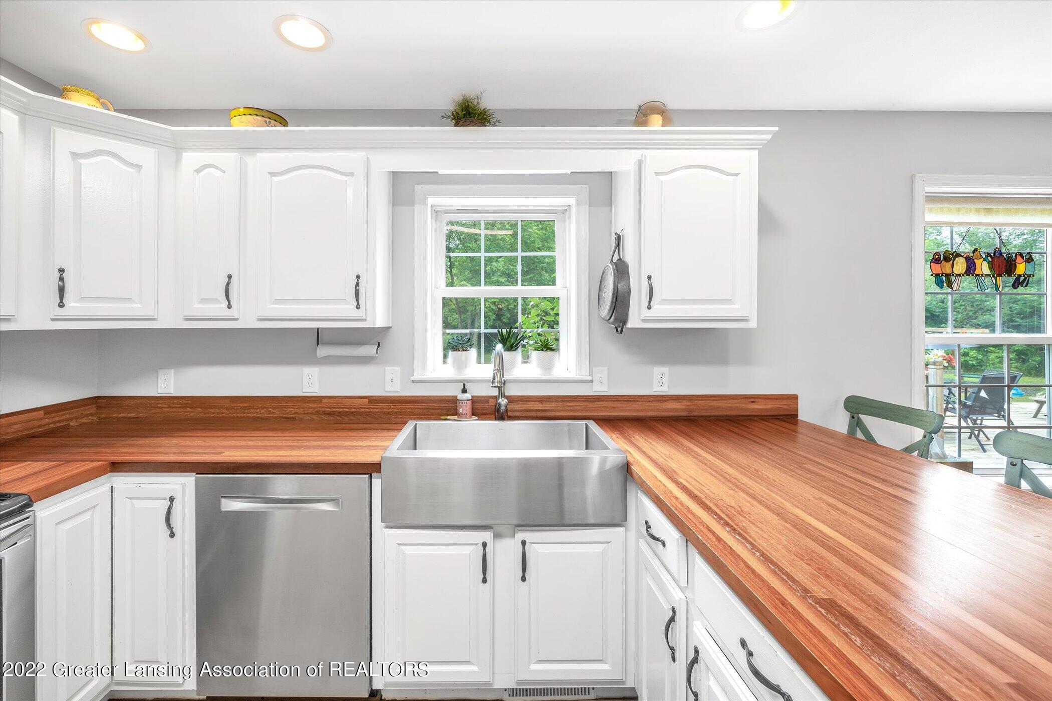 4182 Wright Road Leslie, MI 49251 - Photo 7 of 47 Kitchen
