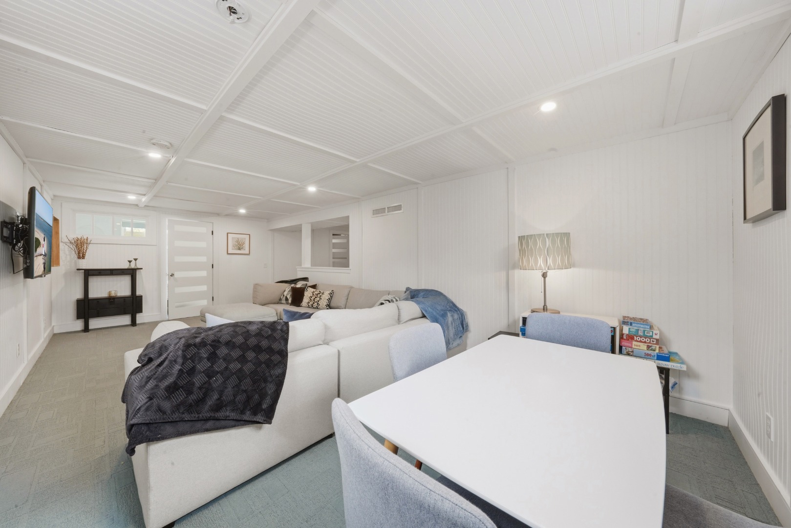 4 Flintlock Road Nantucket, MA 02554 - Photo 36 of 62 family room
