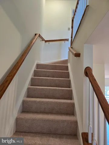 $509,900 | 14100 Autumn Circle, Centreville, VA 20121