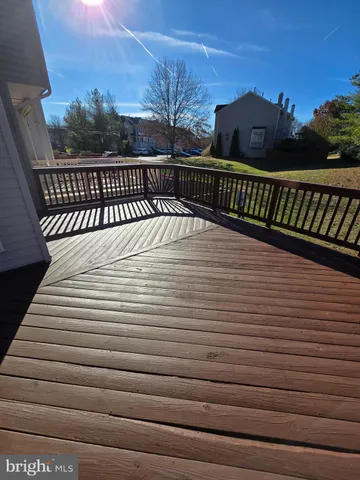 $509,900 | 14100 Autumn Circle, Centreville, VA 20121