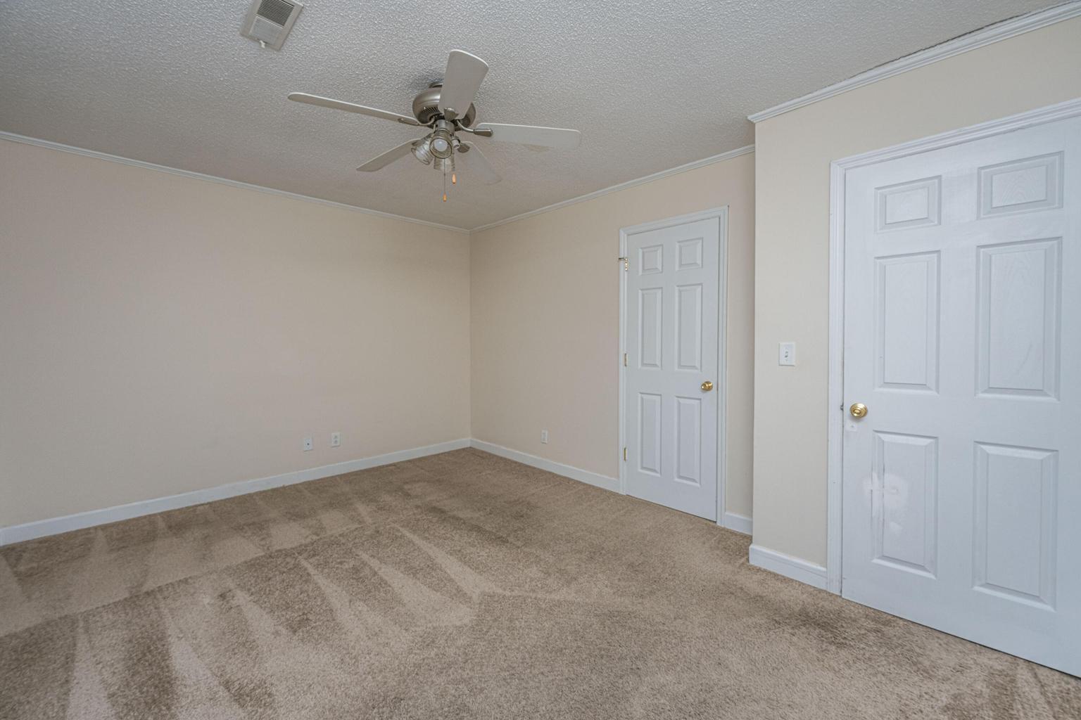 185 Monitor Circle Moncks Corner, SC 29461 - Photo 10 of 16 2