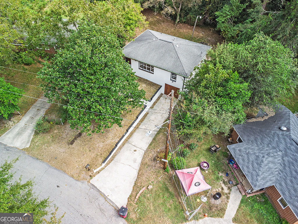 1124 North Beddingfield Drive Macon, GA 31206 - Photo 32 of 34 an aerial view of house with yard