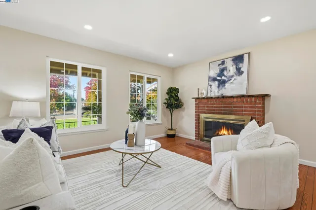 $2,399,000 | 42293 Camino Santa Barbara, Fremont, CA 94539