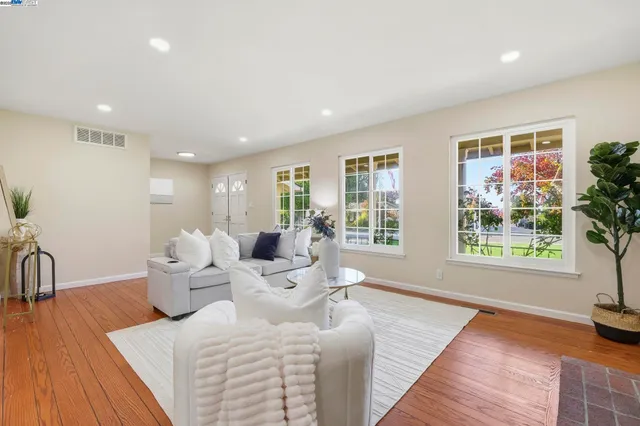 $2,399,000 | 42293 Camino Santa Barbara, Fremont, CA 94539