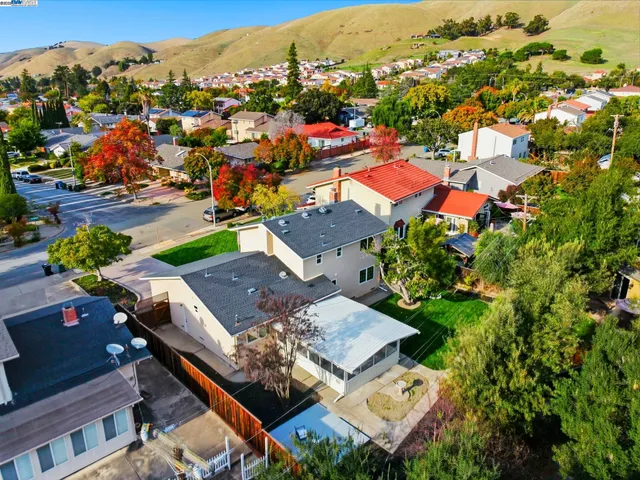 $2,399,000 | 42293 Camino Santa Barbara, Fremont, CA 94539