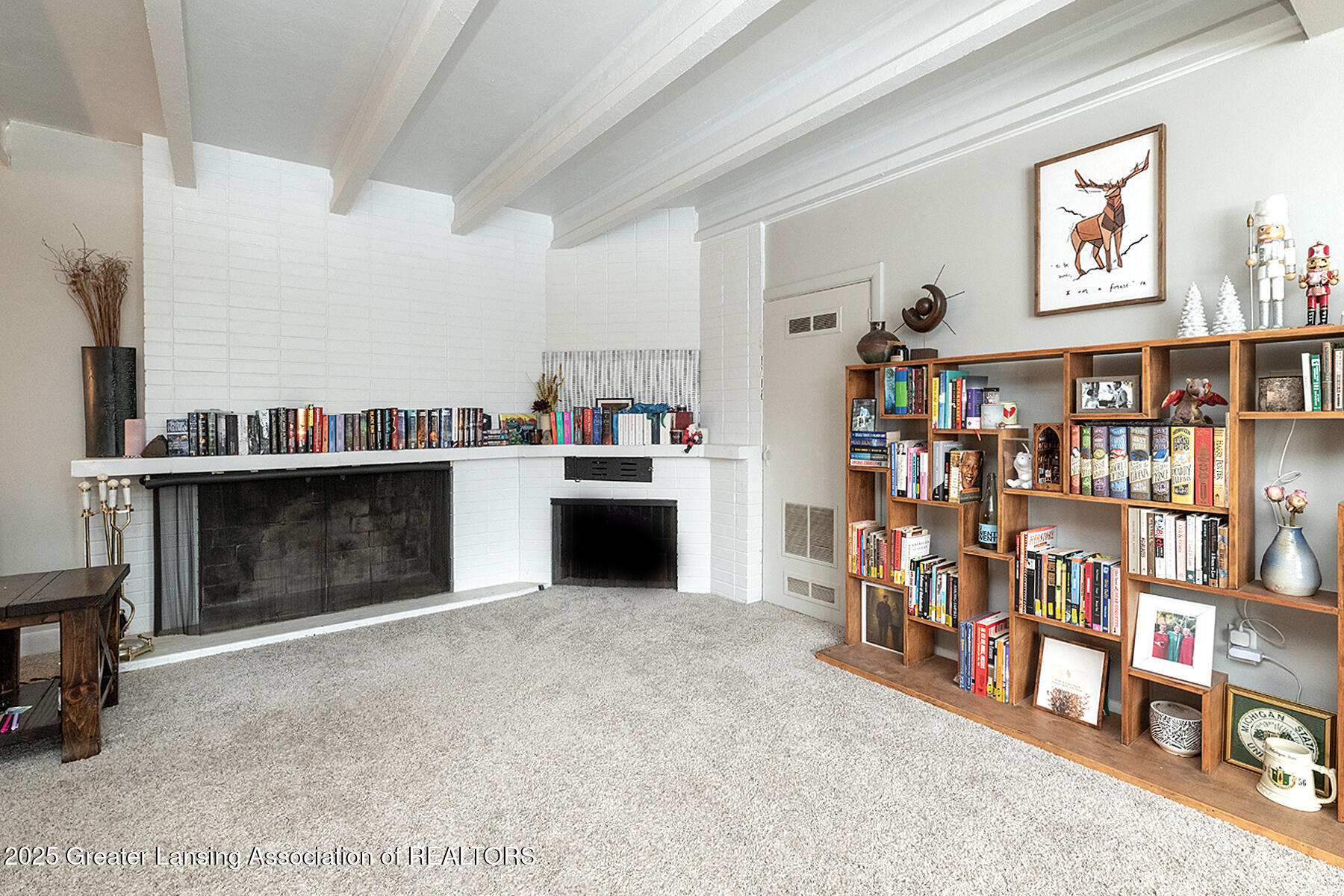 2241 Cumberland Road Lansing, MI 48906 - Photo 12 of 24 12