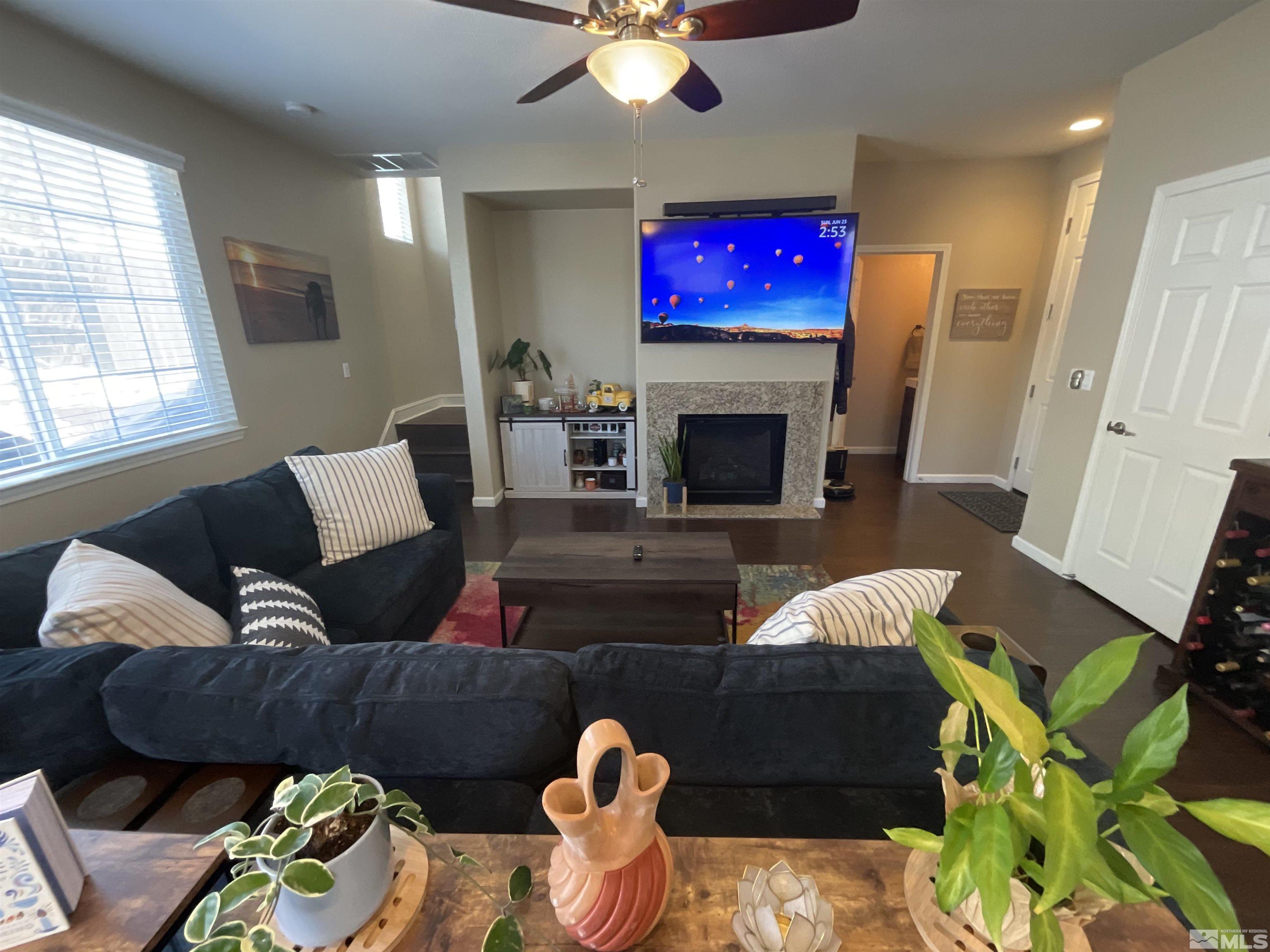 1036 Crown View Drive Reno, NV 89523 - Photo 8 of 21 Photo 8