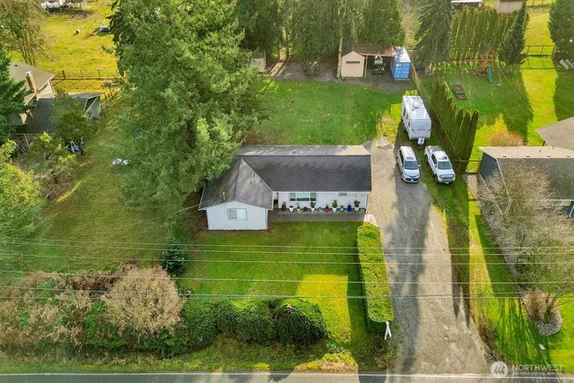 a picture of houses with outdoor space