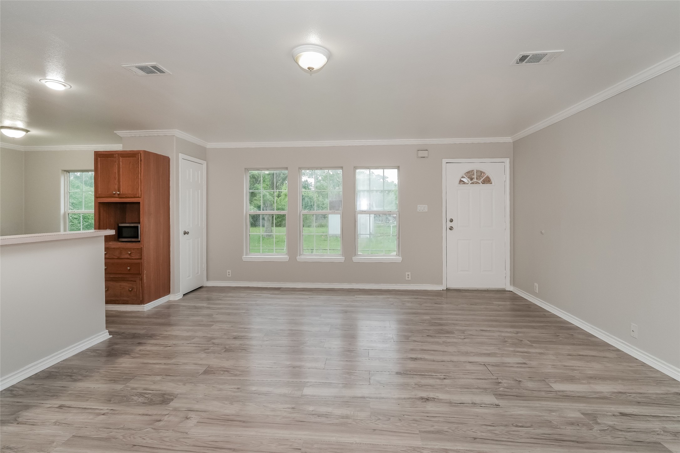 829 Marjorie Street, Unit B Houston, TX 77088 - Photo 3 of 21