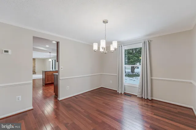 $849,900 | 13002 New Arden Court, Herndon, VA 20171