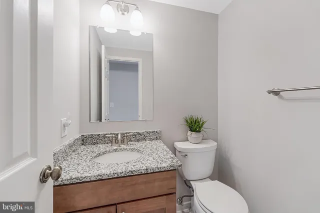 $849,900 | 13002 New Arden Court, Herndon, VA 20171