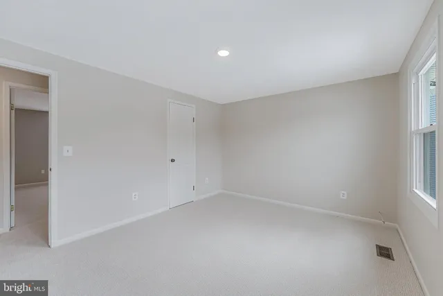 $849,900 | 13002 New Arden Court, Herndon, VA 20171