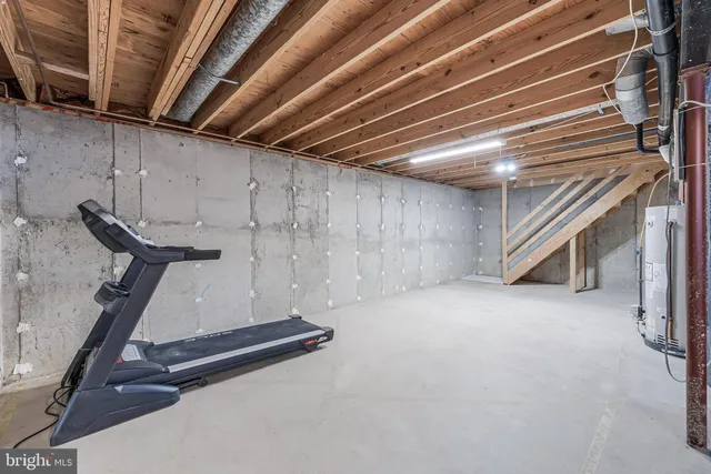 $849,900 | 13002 New Arden Court, Herndon, VA 20171