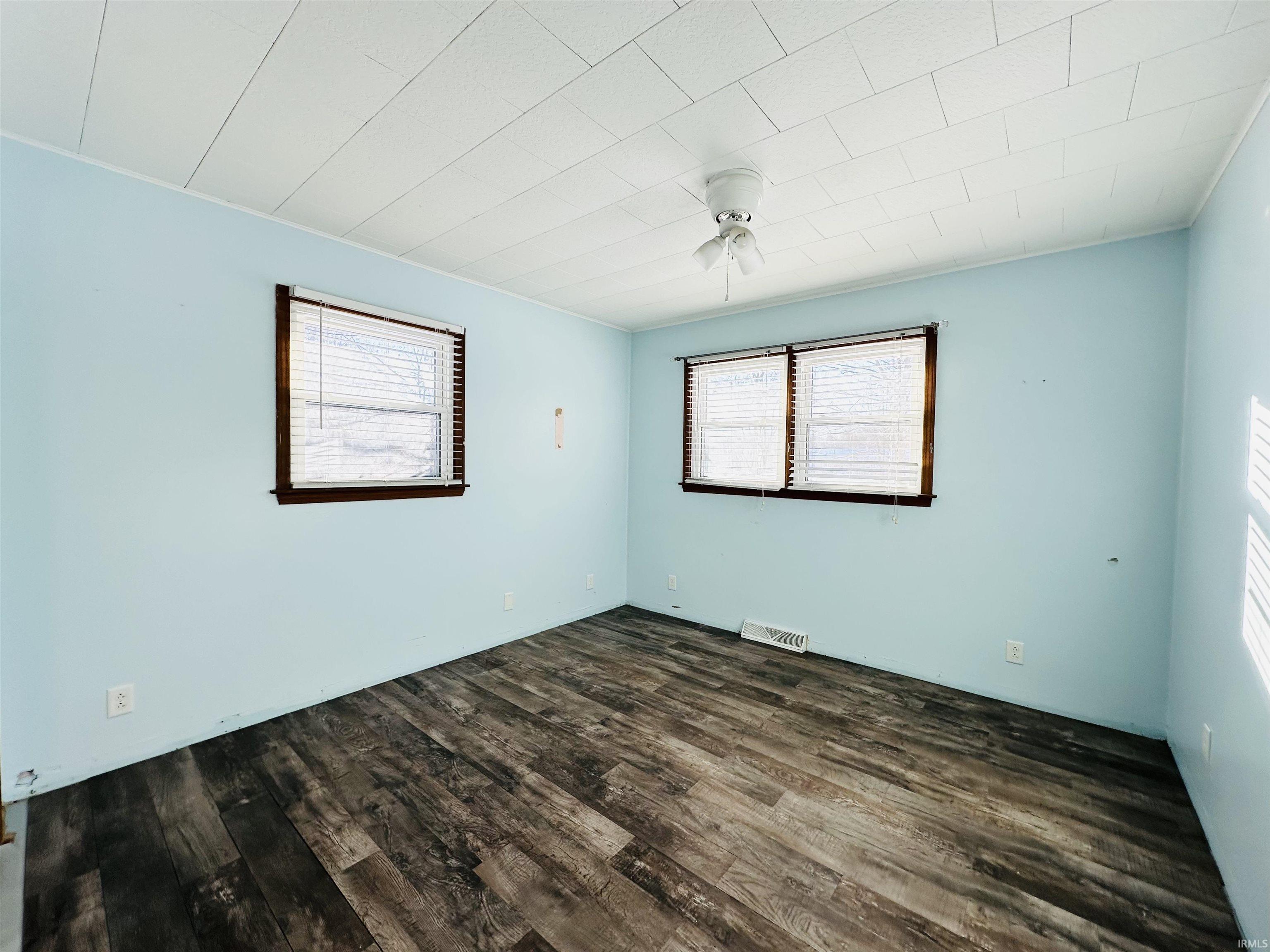 27467 New Road North Liberty, IN 46554 - Photo 27 of 31