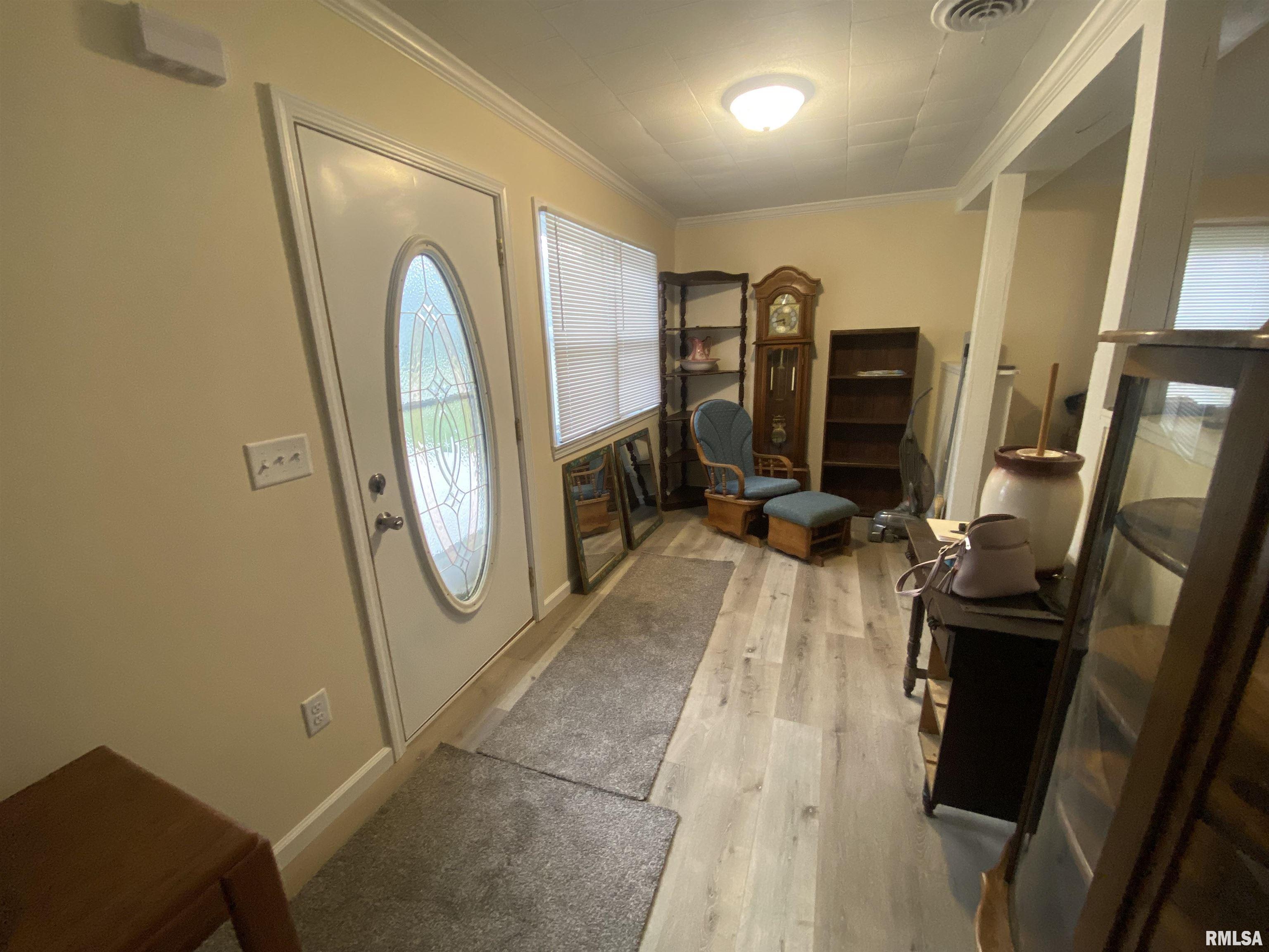 35 West Beech Street Canton, IL 61520 - Photo 19 of 38