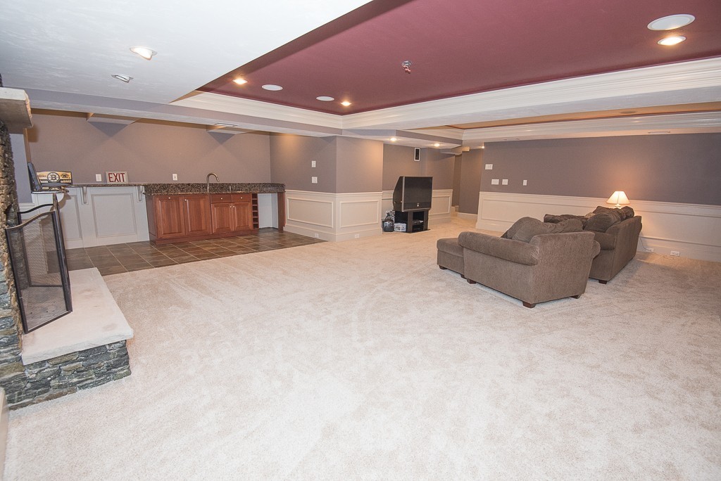 10 Tower Hill Road Oxford, MA 01540 - Photo 18 of 29 Gallery Image 18