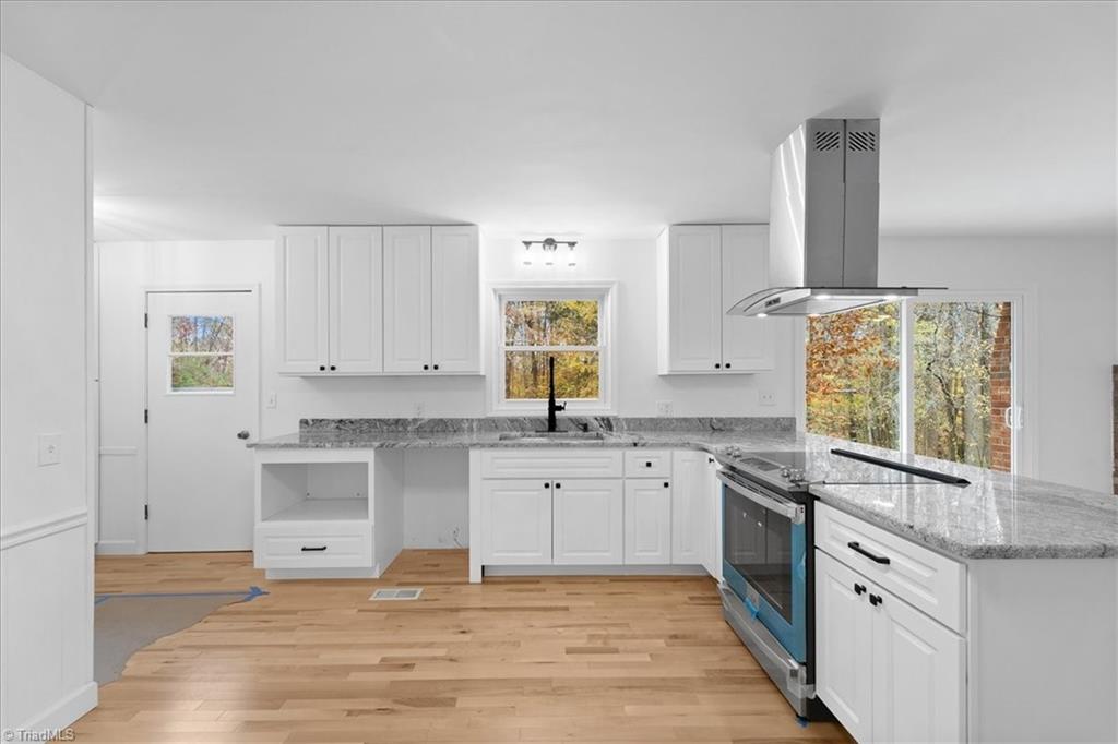 970 Joe Moore Road Thomasville, NC 27360 - Photo 9 of 46 Gallery Image 9