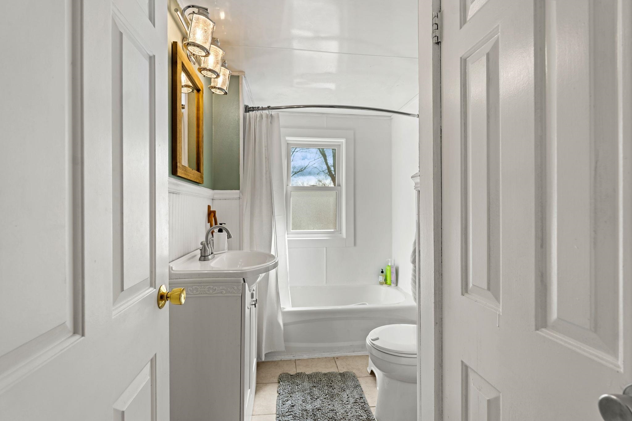 20 North Main Street Salem, NH 03079 - Photo 17 of 46