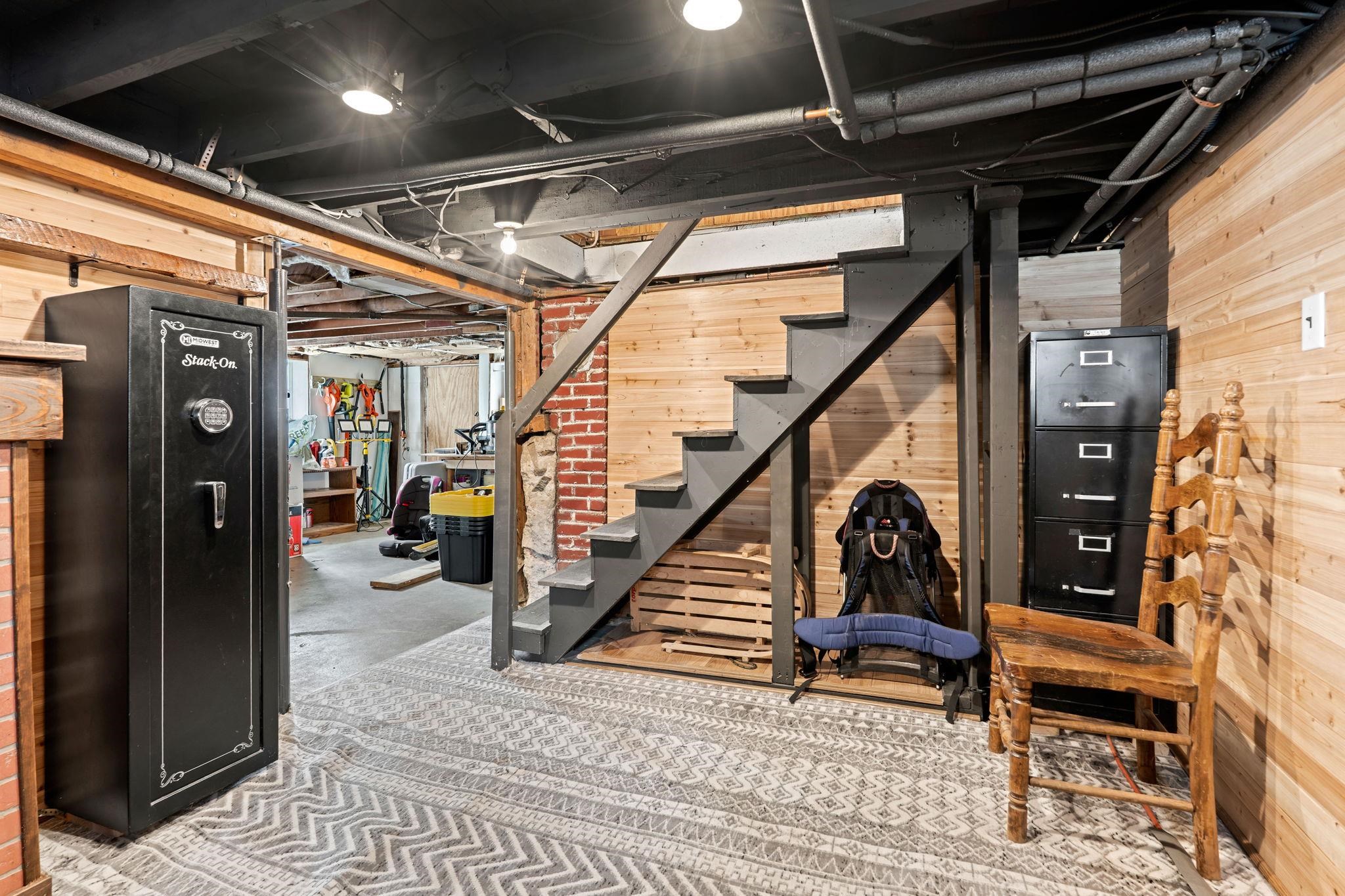 20 North Main Street Salem, NH 03079 - Photo 30 of 46