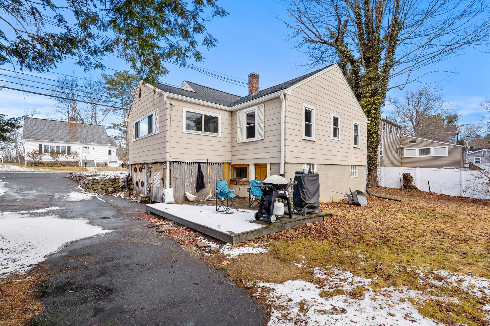 20 North Main Street Salem, NH 03079 - Photo 41 of 46