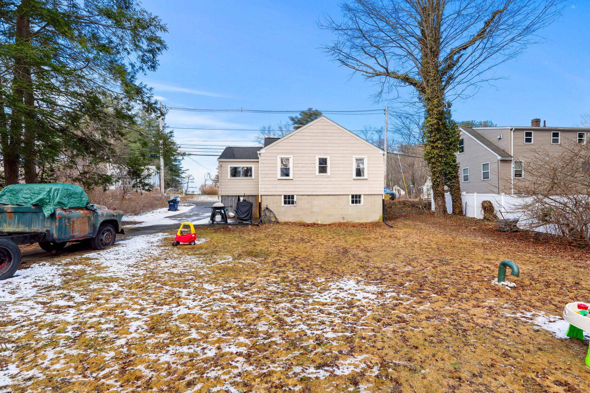 20 North Main Street Salem, NH 03079 - Photo 45 of 46