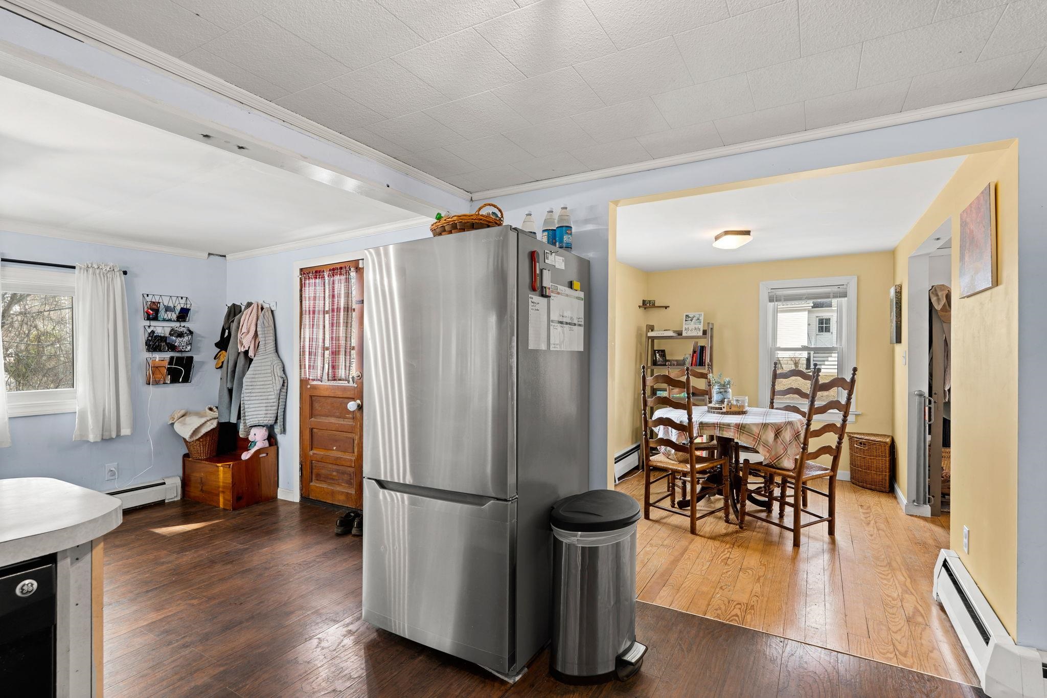 20 North Main Street Salem, NH 03079 - Photo 5 of 46