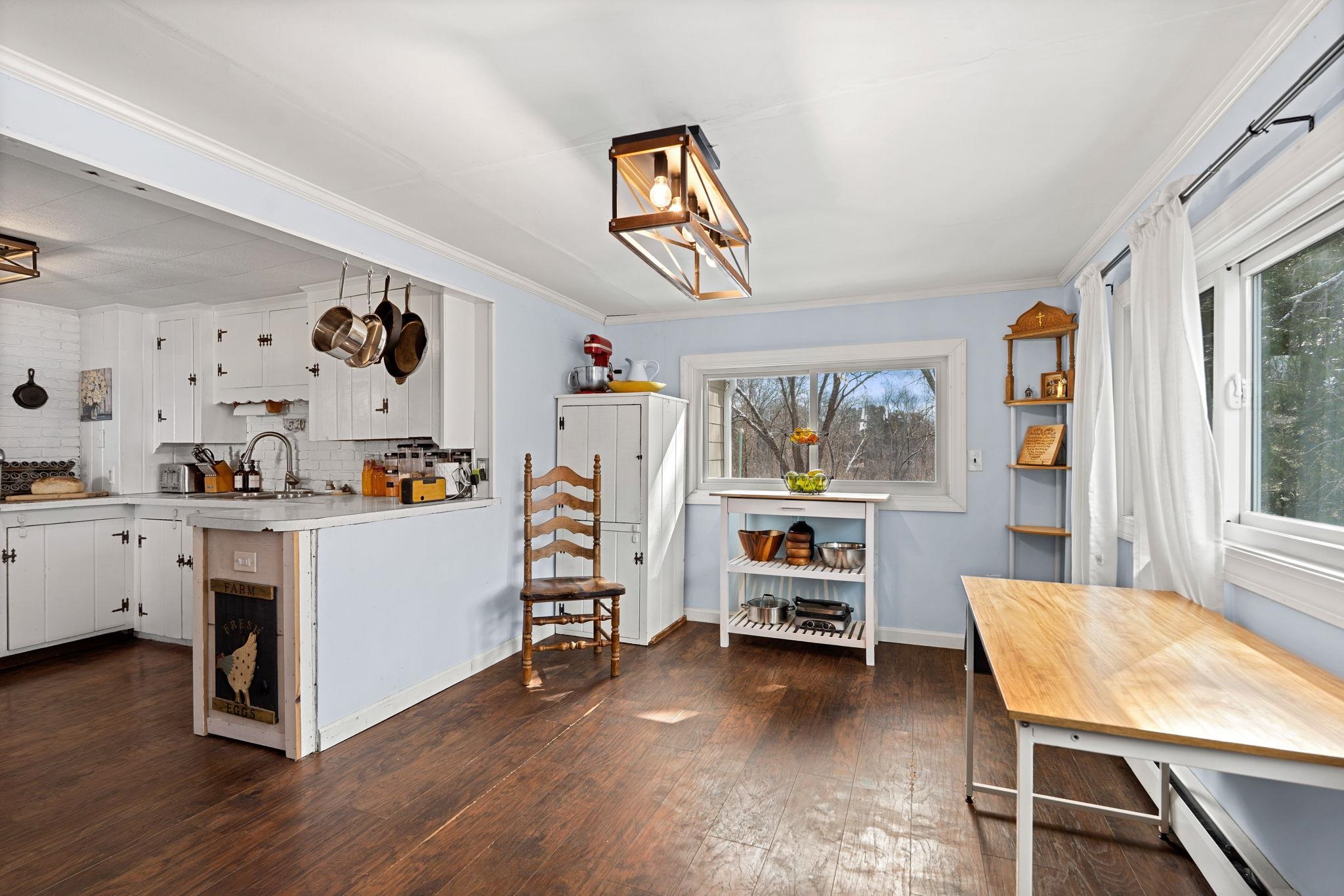 20 North Main Street Salem, NH 03079 - Photo 8 of 46