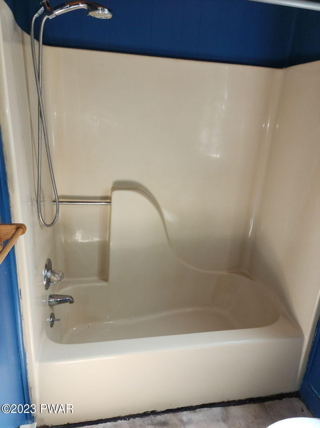 32 Kensington Road Hawley, PA 18428 - Photo 12 of 32 Bathroom 1