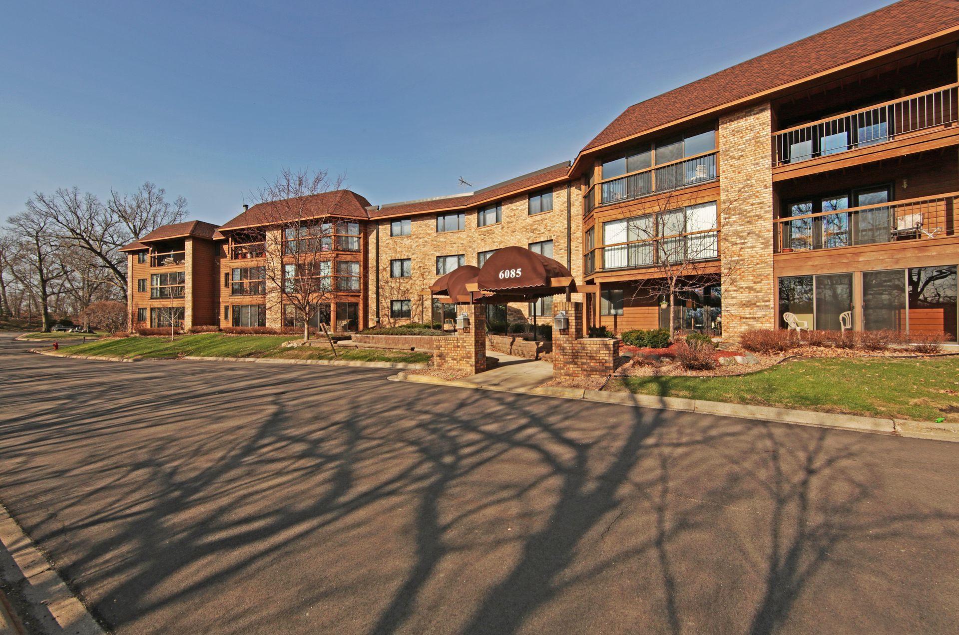 6085 Rowland Road, Unit 104 Minnetonka, MN 55343 - Photo 1 of 1 Gallery Image 1