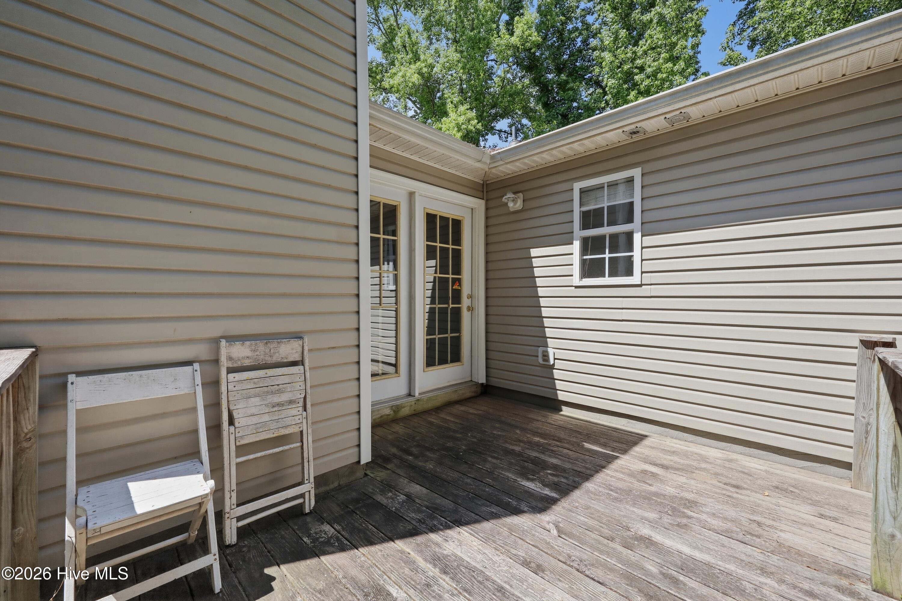 409 Spring Drive Jacksonville, NC 28540 - Photo 8 of 53