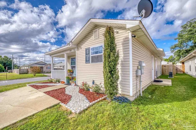 $195,000 | 5713 Tryton Circle, Pensacola, FL 32526