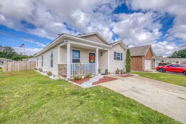 $195,000 | 5713 Tryton Circle, Pensacola, FL 32526