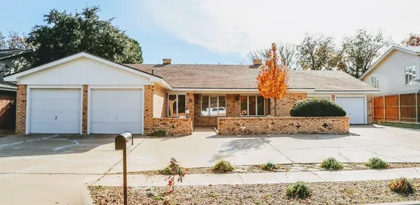 $1,200 | 3303 79th Street, Unit A, Lubbock, TX 79423