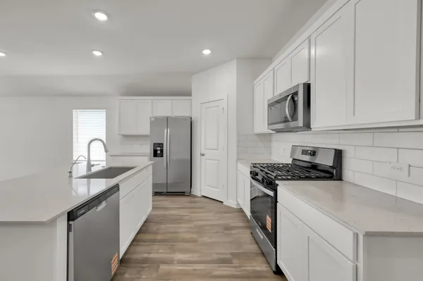 $2,550 | 647 Delicate Arch Drive, Conroe, TX 77303