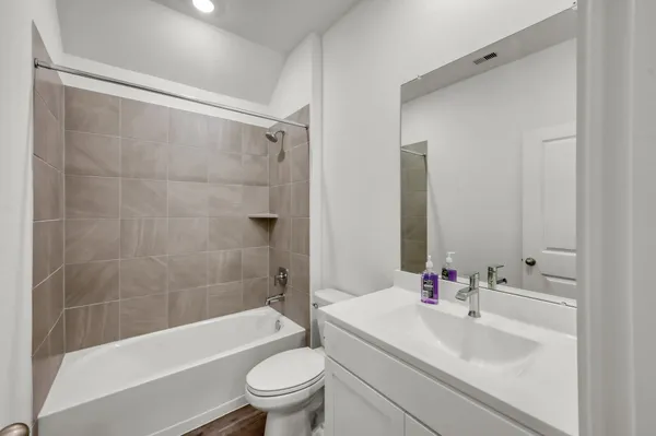 $2,550 | 647 Delicate Arch Drive, Conroe, TX 77303