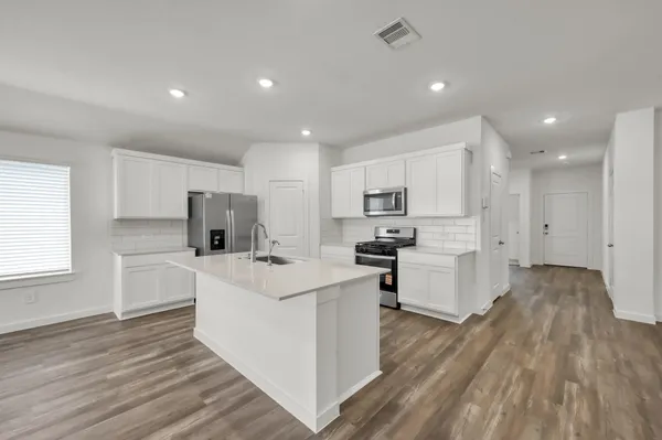 $2,550 | 647 Delicate Arch Drive, Conroe, TX 77303