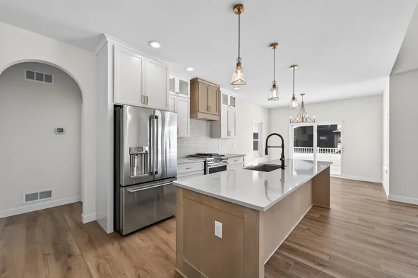 $750,000 | 7711 Stonecrop Way, DeForest, WI 53532