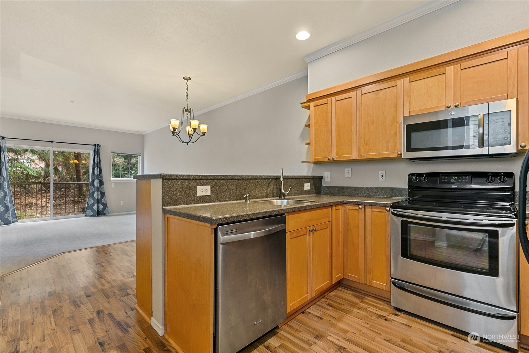 1800 Northeast 40th Street, Unit B1 Renton, WA 98056 - Photo 13 of 36 Gallery Image 13