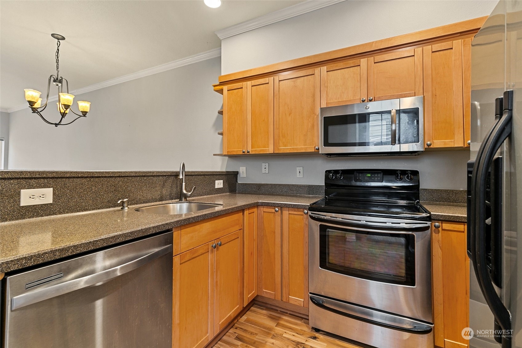 1800 Northeast 40th Street, Unit B1 Renton, WA 98056 - Photo 14 of 36 Gallery Image 14